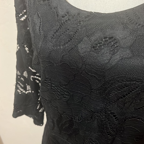 Lane Bryant lace and fishnet black mid length size 20 - Picture 5 of 8